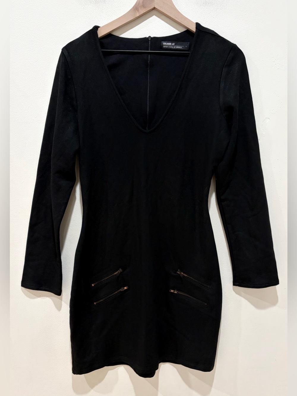 Benjamin Jay Long Sleeve Little Black Dress w/ Zipper Accents Women’s Size Large